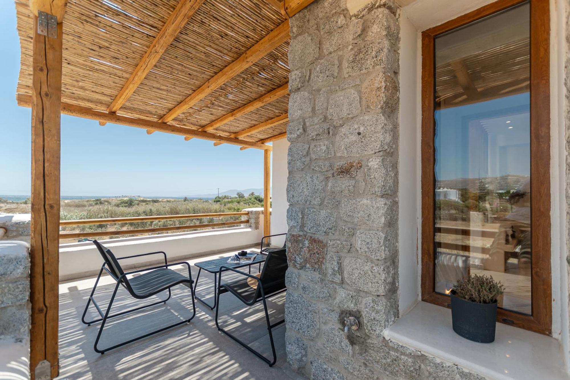 Naxos Beachwalk Villa Plaka Maragkas Exterior photo