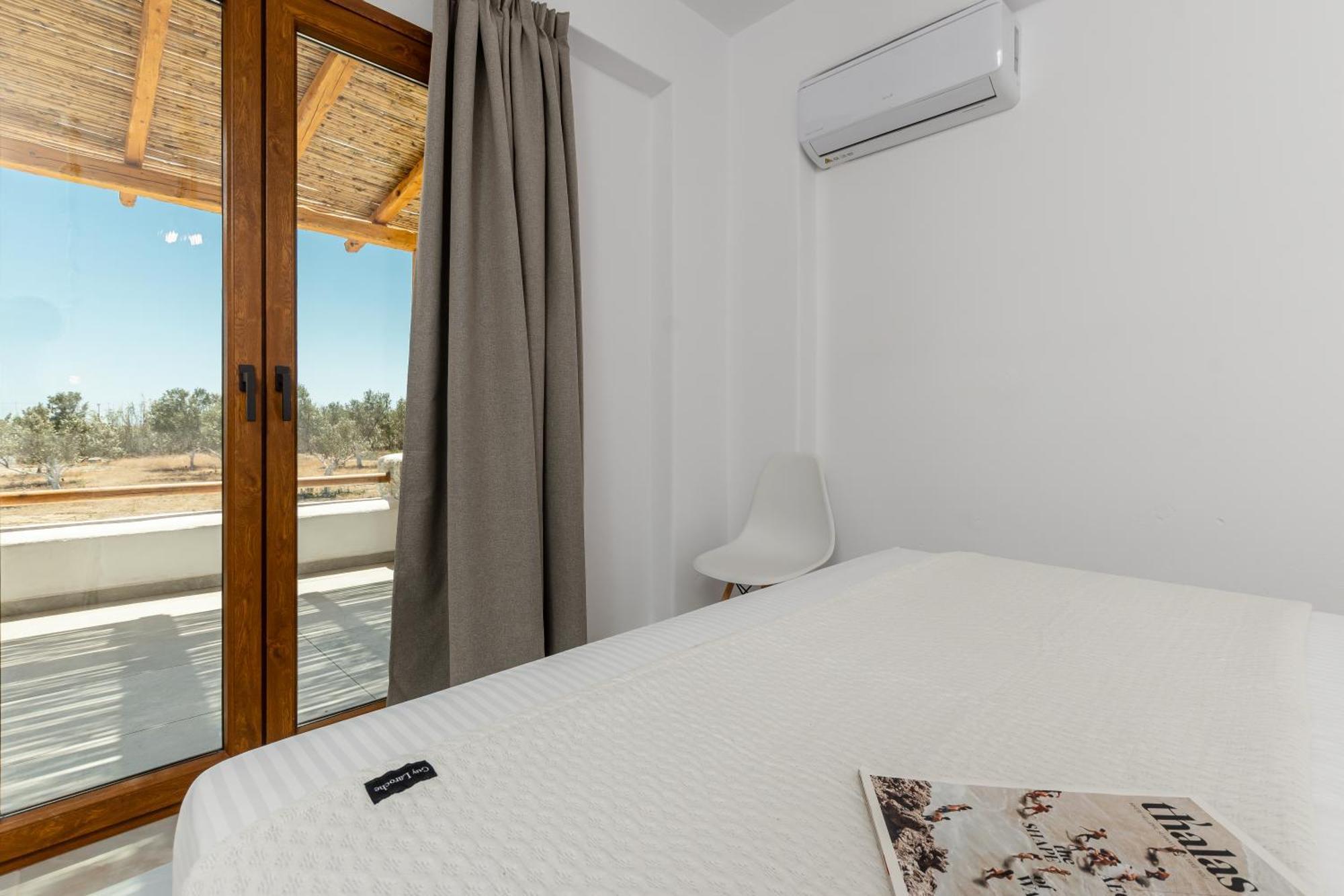 Naxos Beachwalk Villa Plaka Maragkas Exterior photo